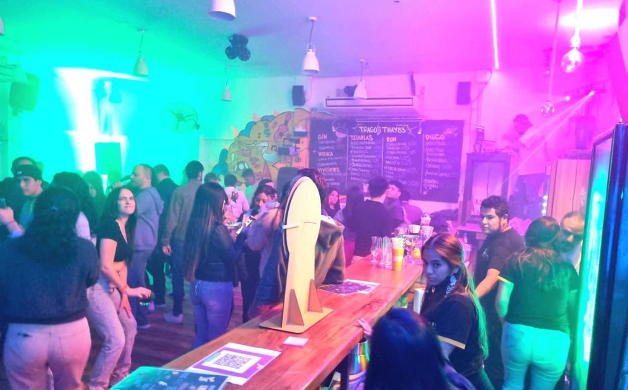 Hostel Thay83 Miraflores Лима Экстерьер фото