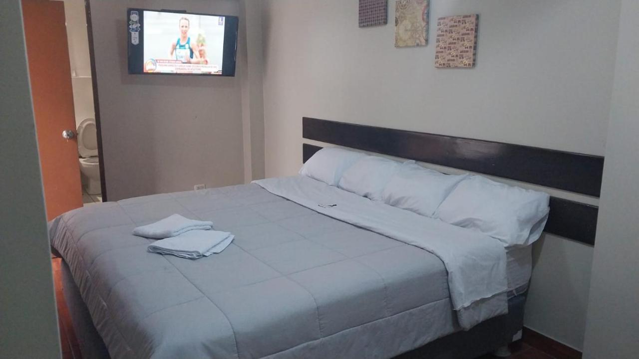 Hostel Thay83 Miraflores Лима Экстерьер фото