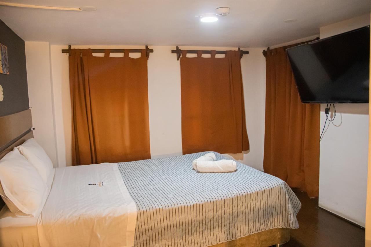 Hostel Thay83 Miraflores Лима Экстерьер фото